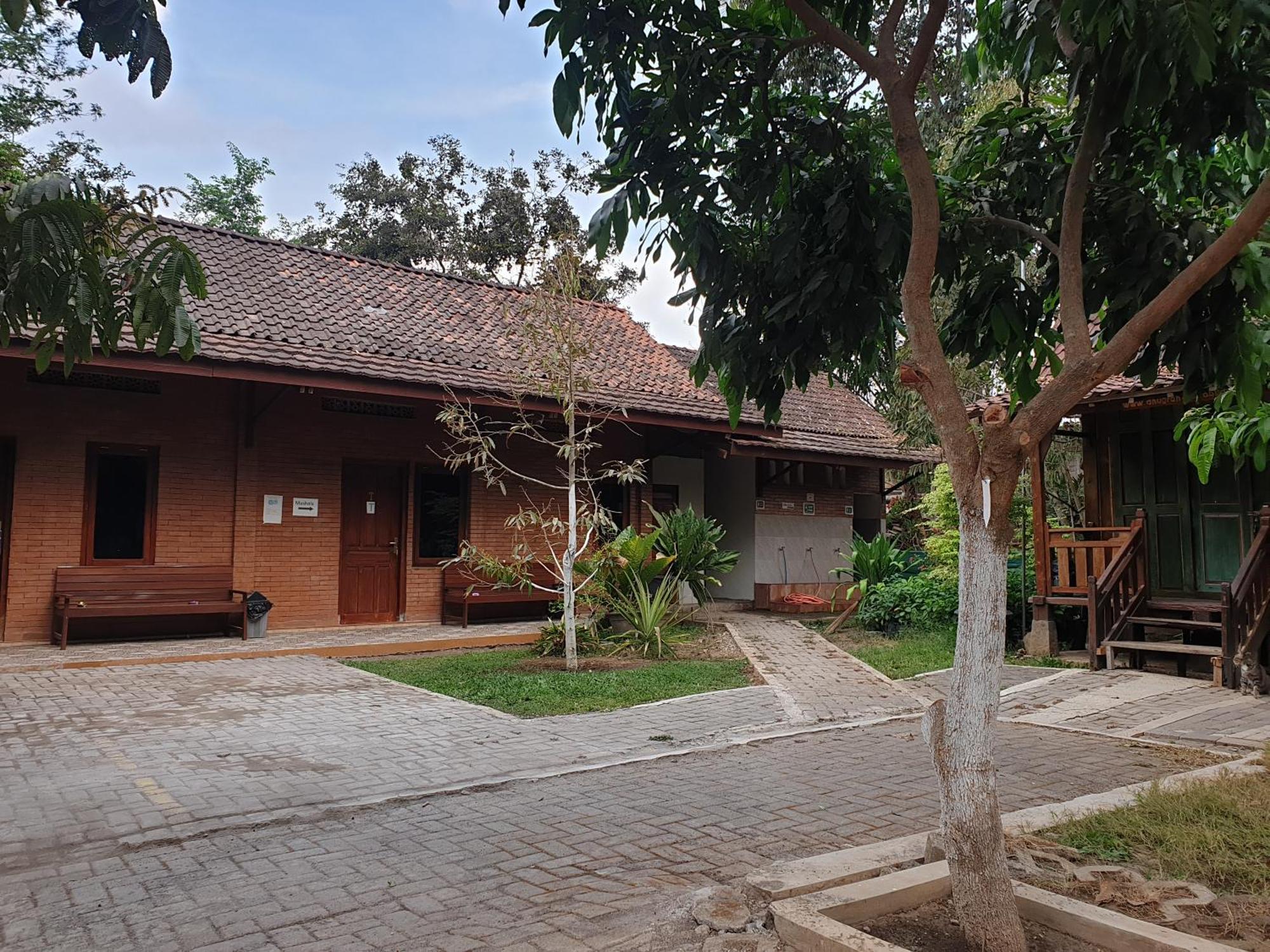 Anugrah Borobudur Magelang Exteriör bild