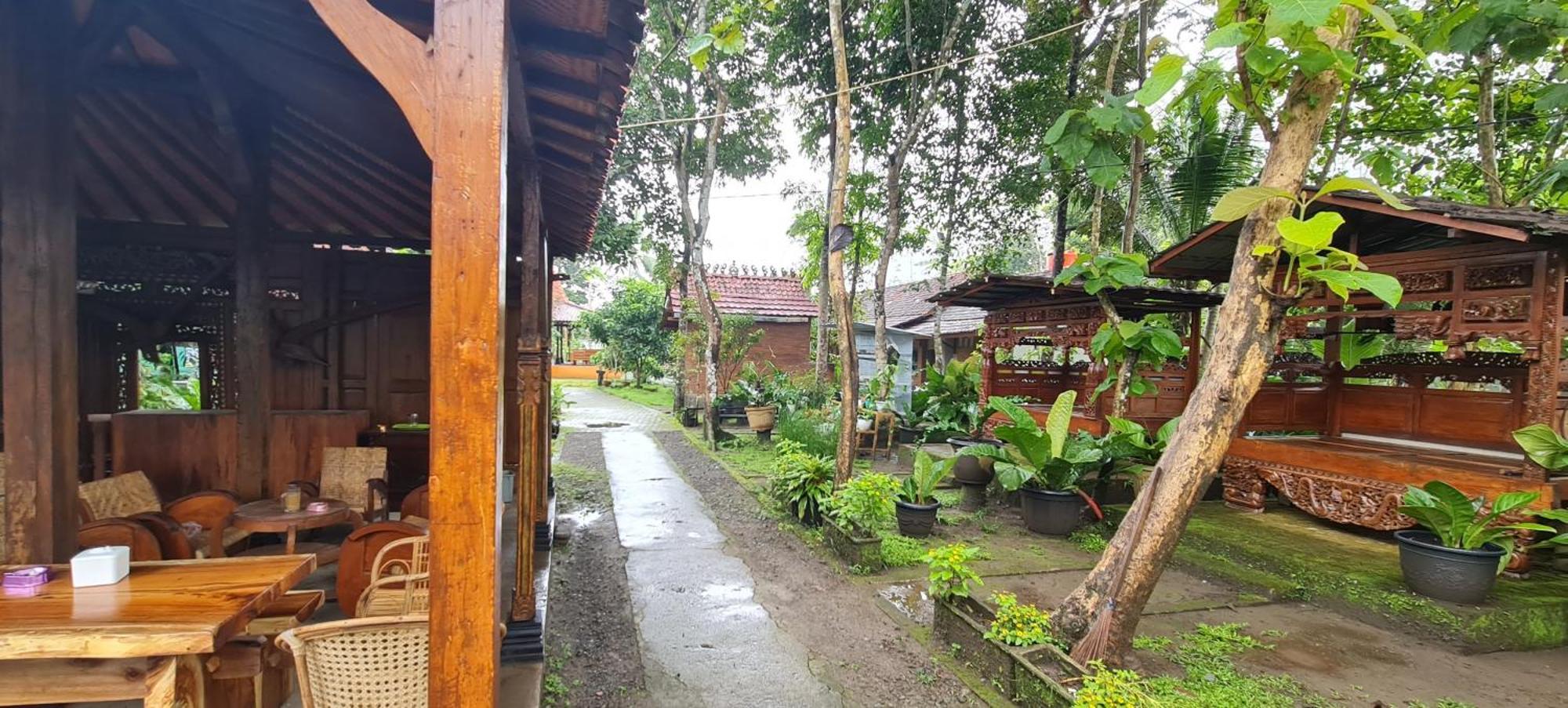 Anugrah Borobudur Magelang Exteriör bild