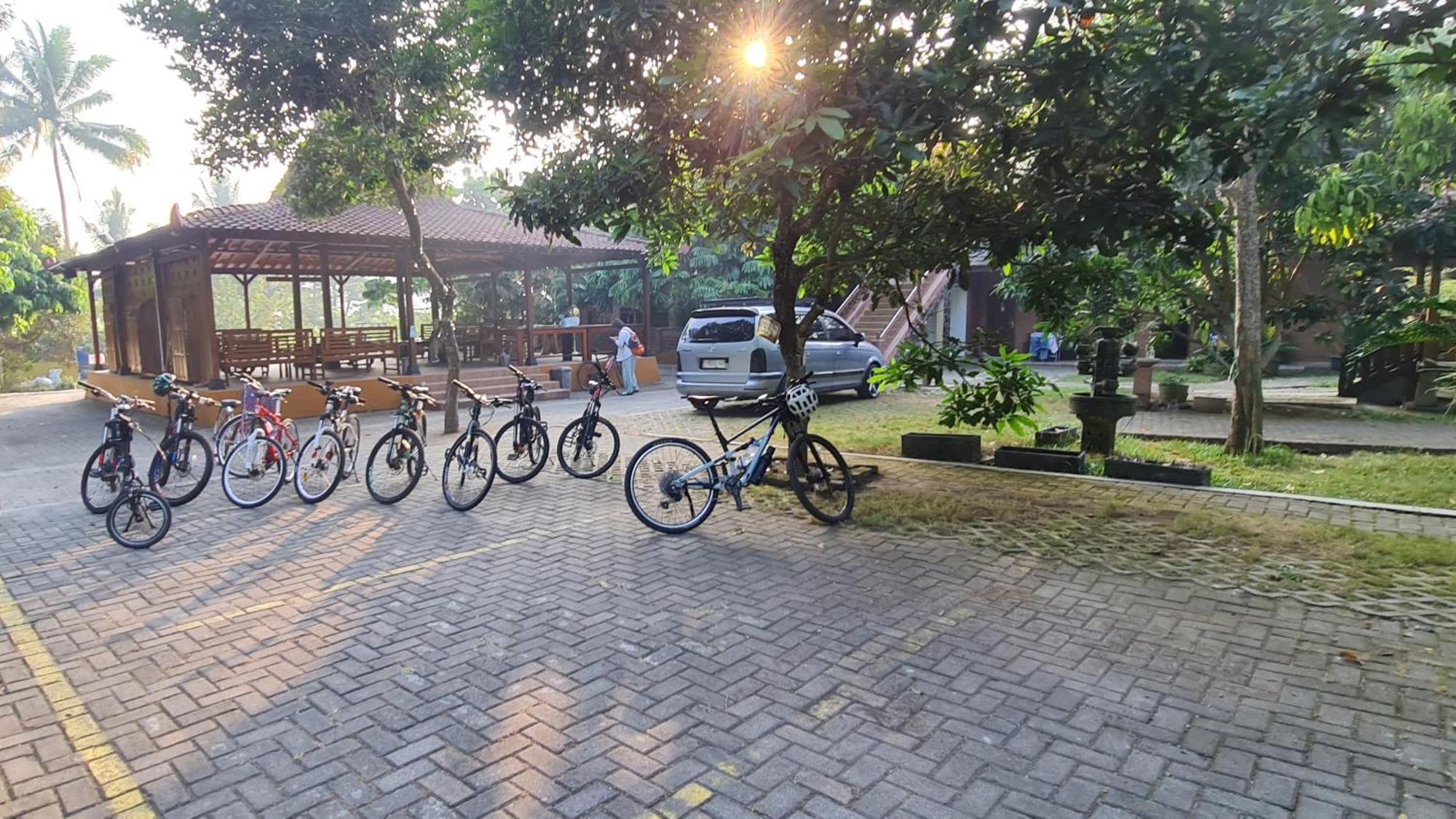 Anugrah Borobudur Magelang Exteriör bild